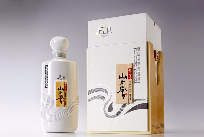 白酒的包裝設(shè)計(jì)對(duì)白酒的幫助有哪些？