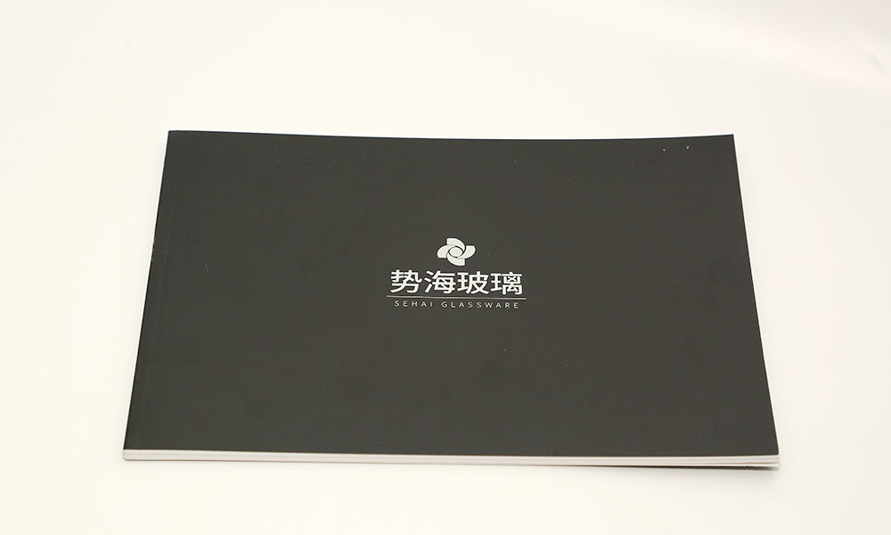 做一本宣傳冊設(shè)計多大美觀？